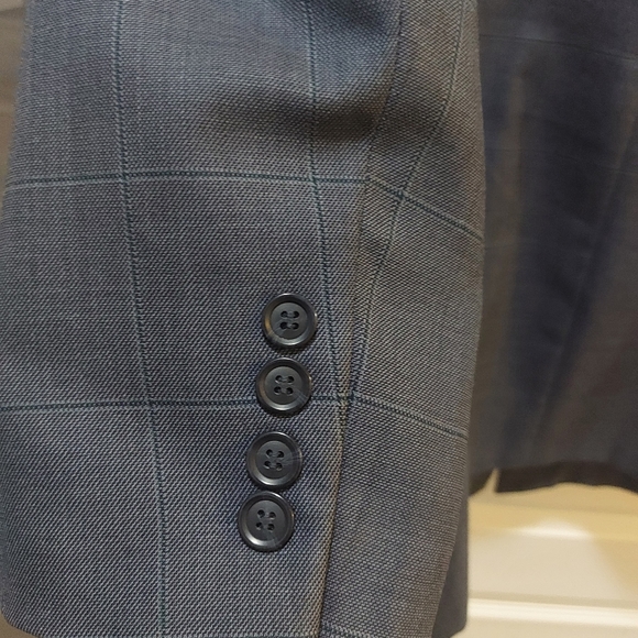 Bendetti Classic Gray Men's Blazer Size 42R - Picture 4 of 16